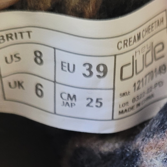 Size 8 Hey Dude Britt Black Cheetah Tan Leopard Women's Loafers - Picture 6 of 7